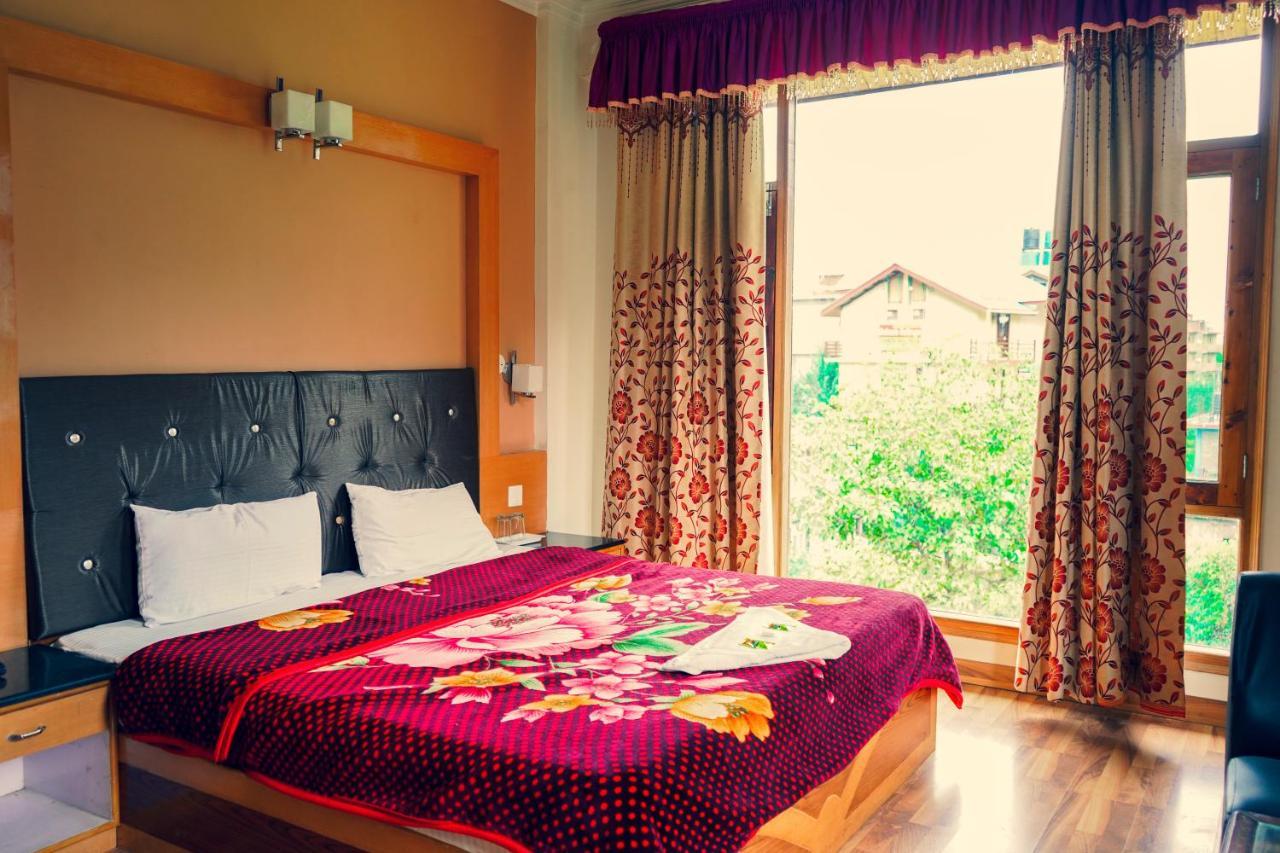 Hotel Akash Regency Manali  Exterior photo